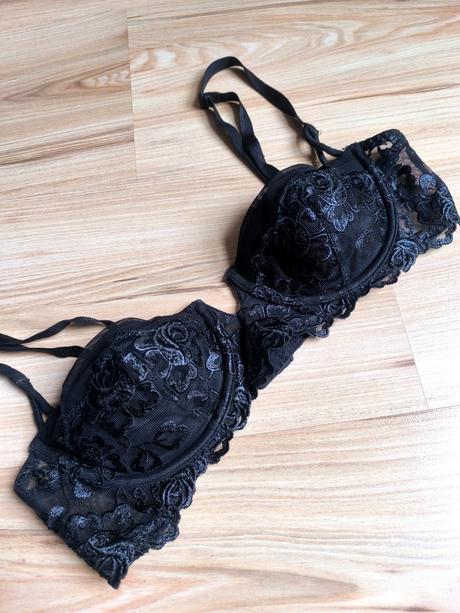 Dámska krajkovaná čierna podprsenka zn. palmers, palmers,80a