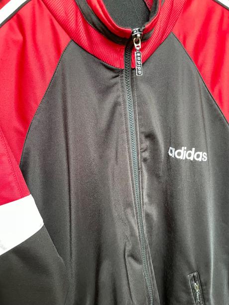 Čierno-červená mikina na zips s logom športová, adidas,m
