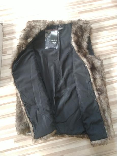 Chlpatá vesta esmara s, esmara,s