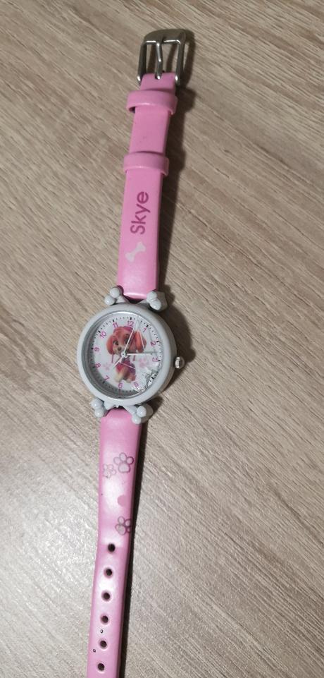 Hodinky paw patrol skye,