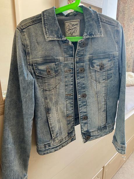 Rifľová bundička, c&a,134