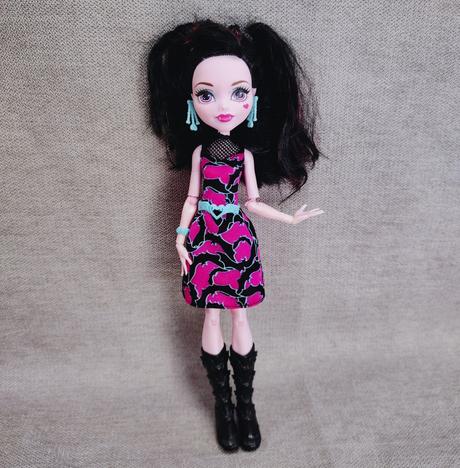 Monster high draculaura g2, 