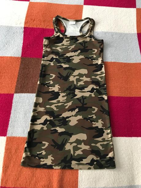 Saty krasne, vel.140,zn. fisherfield, 140