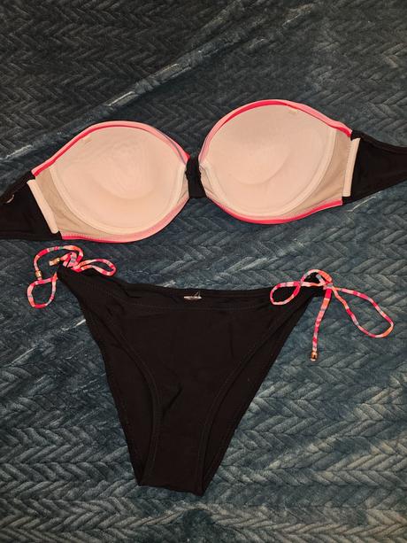 Dámske plavky čierno-rúžové, new yorker,s