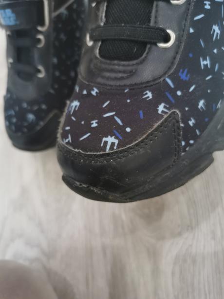 Tenisky star wars, 32