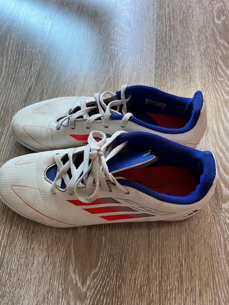 Halovky adidas, adidas,38
