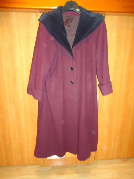 Bordový kabát veľ. 40 - 42, 40