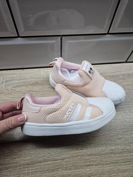 Botasky na štýl adidas superstar 360, 28