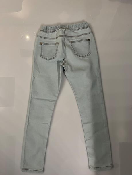 Džeginy, palomino,134