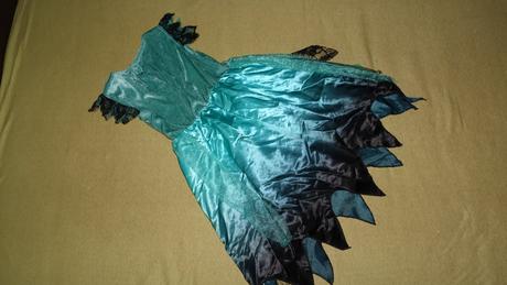 Saty na halloween od george,