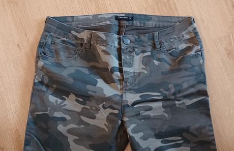 Maskacove nohavice, xl