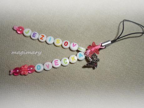 Rôzne prívesky na mobil, kľúče, tašky, zipsy atd., 