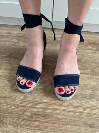 Krásne sandale mtng, 38