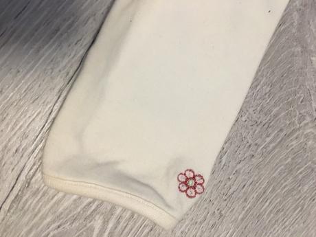 Krásne šatičky skvetinkou, adams,74