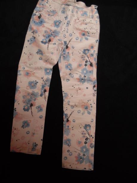 Rifle s potlačou kvetiniek, next,116