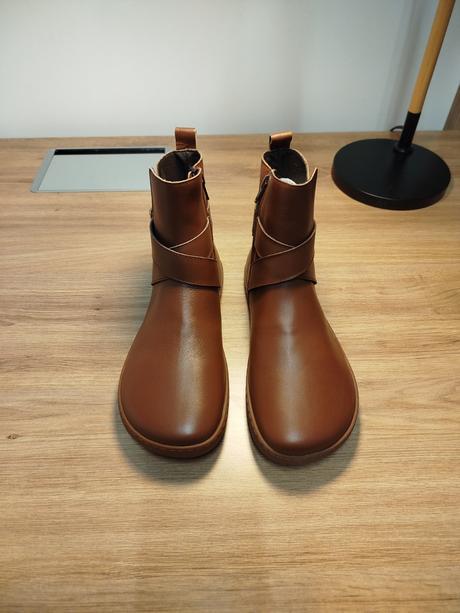 Shapen barefoot členkové čižmy divine brown, 38