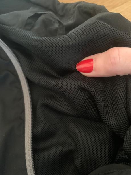 Mikina, atmosphere,36