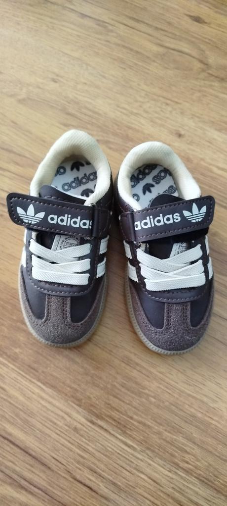Botasky adidas, adidas,22