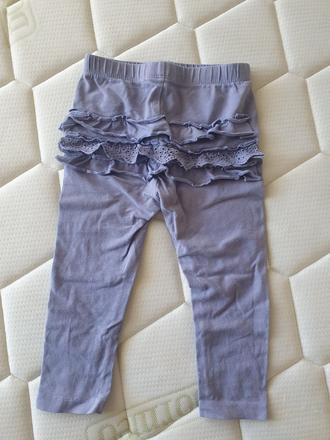 Krásne fialové legíny s volánikmi reserved 80, reserved,74