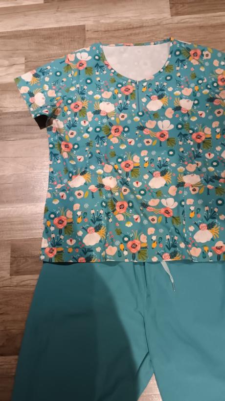 Lekárska uniforma, xl