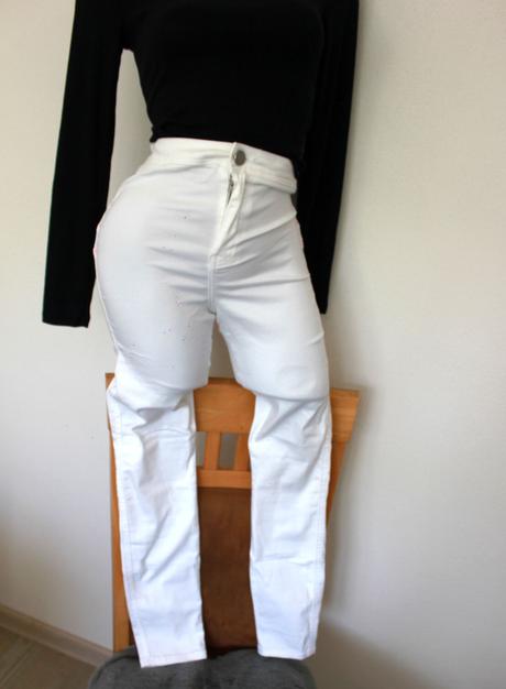 Znackove biele nohavice asos, xs