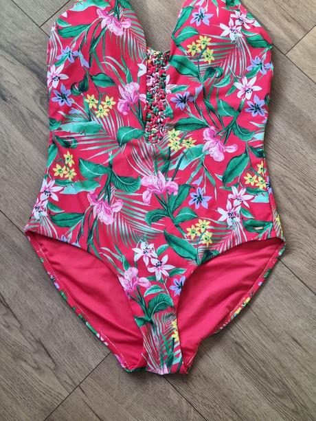 Jahodovočervené celé plavky f&f veľ. 40, f&f,40