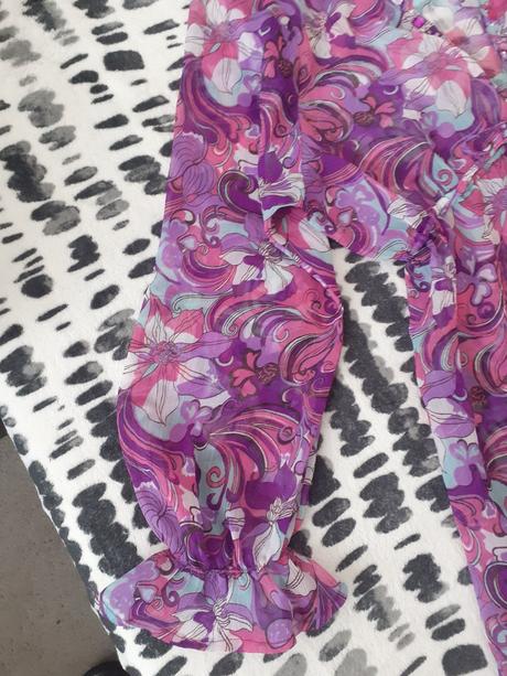 Nádherná blúzočka, vhodná aj pre tehuĺky, mk one,xl