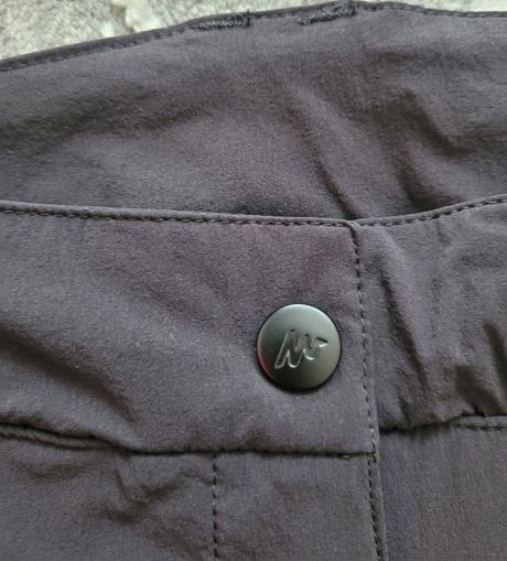 Dámske turisticke nohavice 2v1, decathlon,s