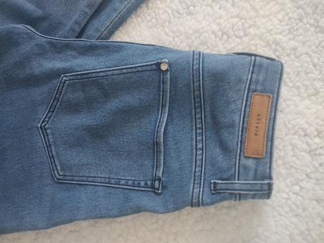 Riflové nohavice, denim,164