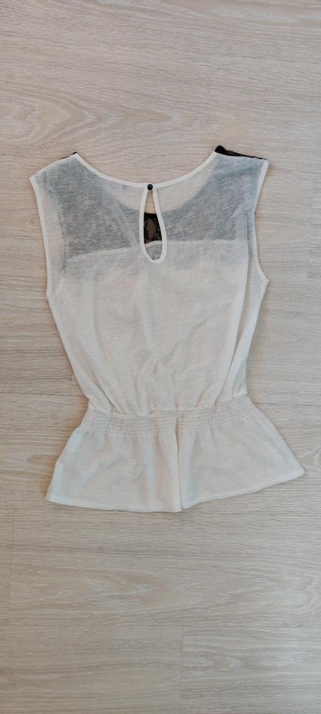 Top s cipkou, atmosphere,s