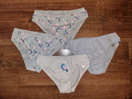 Nohavičky 4ks 122/128, c&a,122