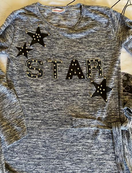 Elastické šaty s aplikáciami pampella v.152, 152