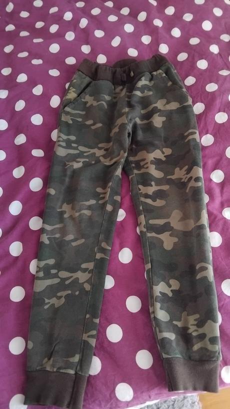 Tepláky č.122/128 2ks, 122