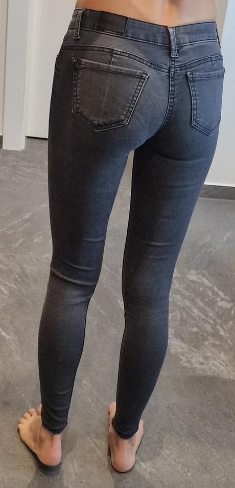 Elastické riflíky bershka, veľ. xs, bershka,xs