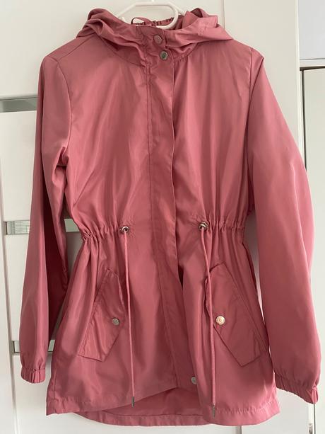 Pršiplášť, reserved,158