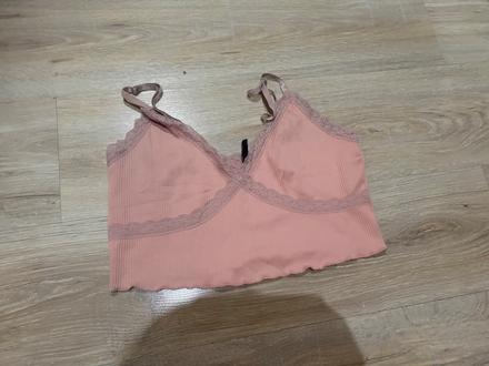 Top l, h&m,l