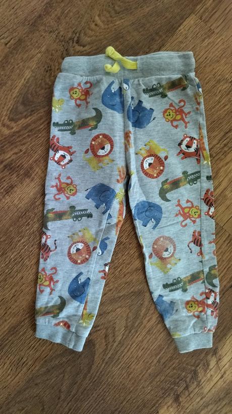 Tepláky zvieratka, 92