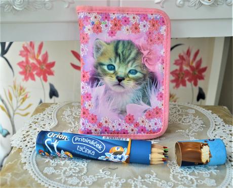 Peračník mačičkový+ceruzky,