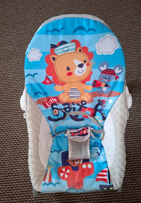 Chipolino vibrujuce lehatko 2v1, 