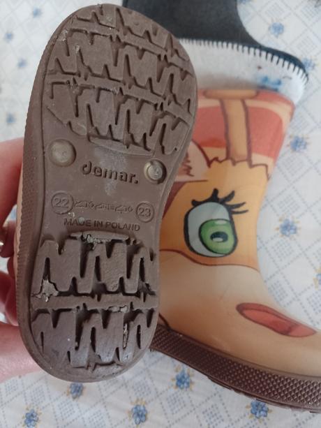 Čižmičky v.22-23, 22