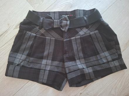 Dámske šortky na zimu, fishbone,s
