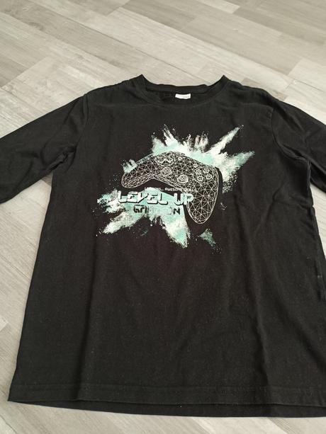 Tričká 146/152, chapter young,146