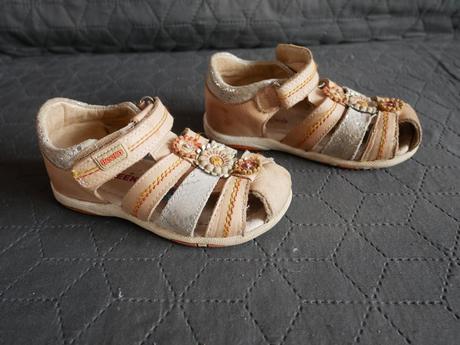 Kožené sandalky bekko, 25