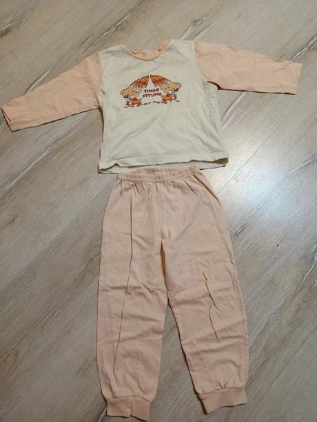 Pyžamo, tinko,86