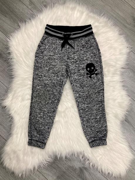 Tepláky s lebkou veľ. 104, kik,104