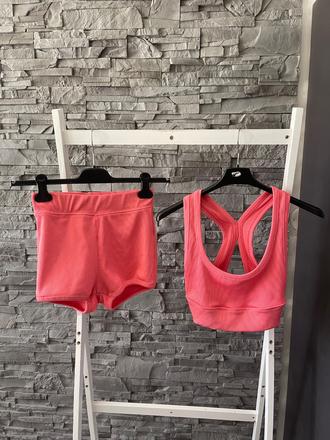 Zara v.s, zara,s