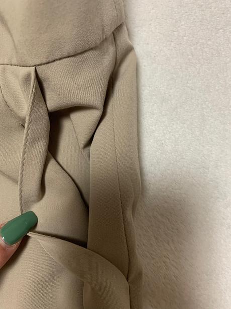 Krásne elegantné béžové nohavice, l / m