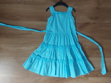 Nezabudkové šatičky, 134