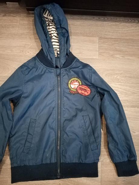 Chlapčenská vetrovka, 116