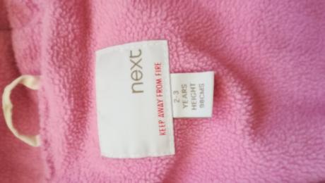 Bodkovaná vetrovka, next,98